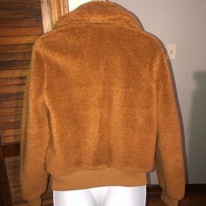 Brown Sherpa light jacket